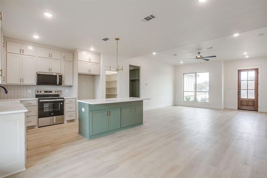 Furnished interior view inside a new home in , Millsap (Image 11). Furnished interior view inside a new home in , Millsap (Image 11).