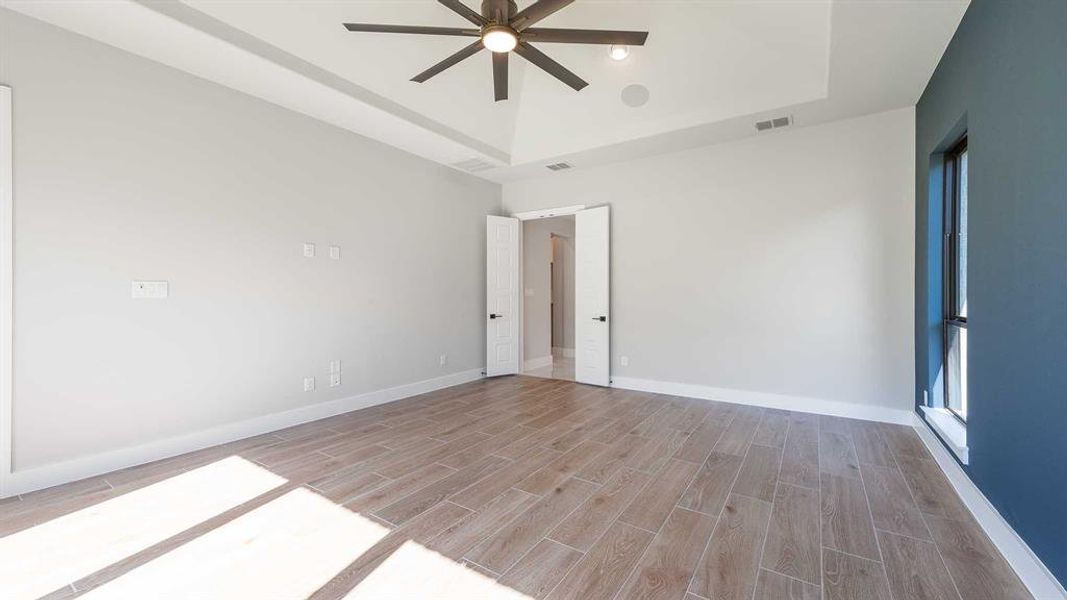 Spacious, unfurnished interior of a new home in , Fort Worth (Image 15). Spacious, unfurnished interior of a new home in , Fort Worth (Image 15).