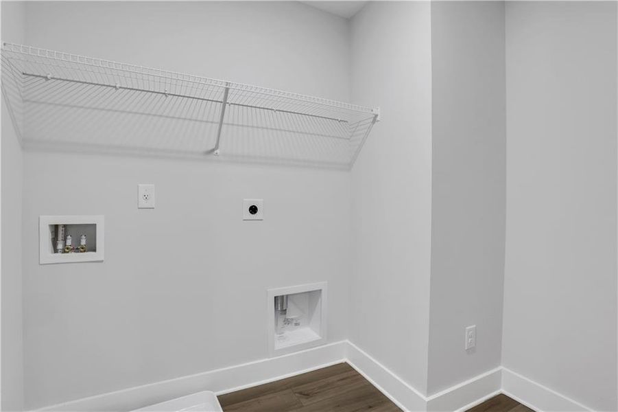 Spacious, unfurnished interior of a new home in , Dawsonville (Image 38).