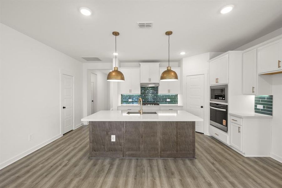 1320 Beaumont- Kitchen-2