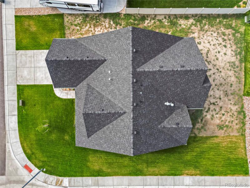 Image 40 of a home in .