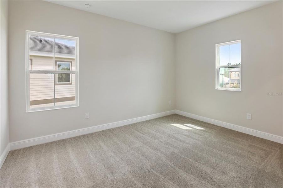 Spacious, unfurnished interior of a new home in Two Rivers, Zephyrhills (Image 31).