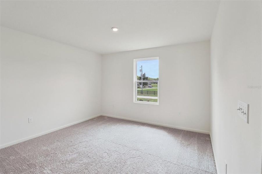 Spacious, unfurnished interior of a new home in Sumter Villas, Sumterville (Image 28).