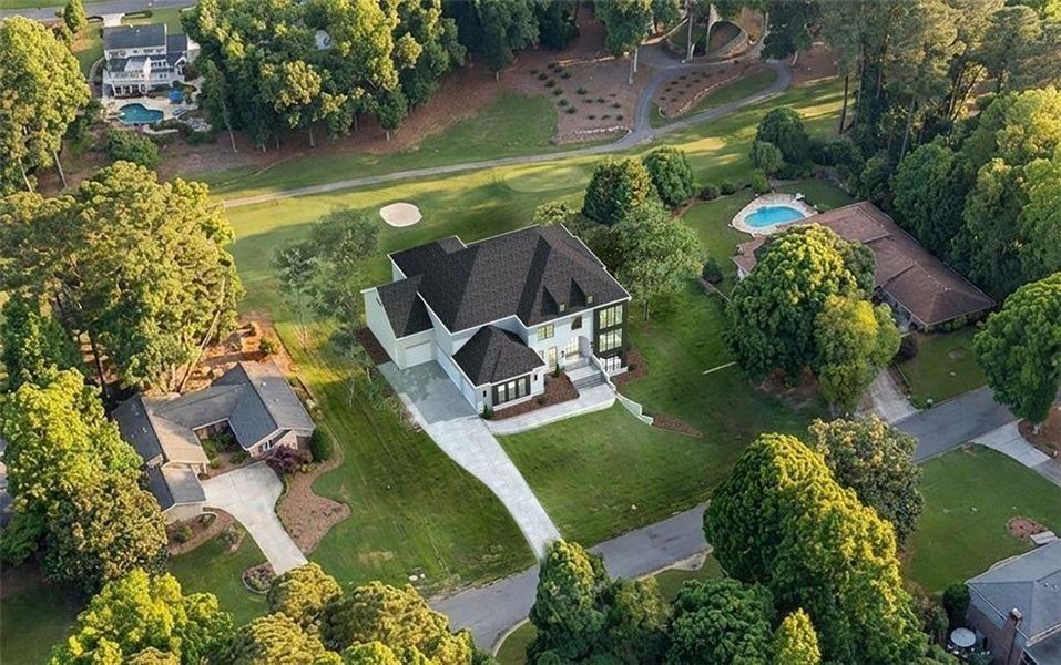 Image 15 of a home in .