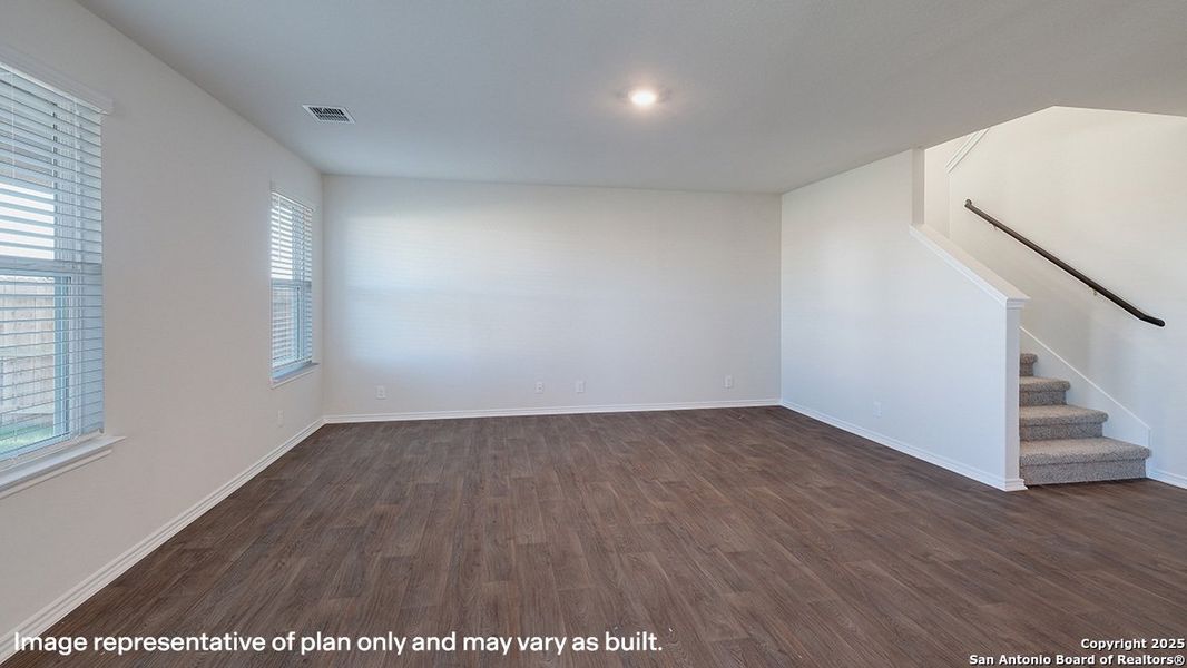 Spacious, unfurnished interior of a new home in Redbird Ranch, San Antonio (Image 15).