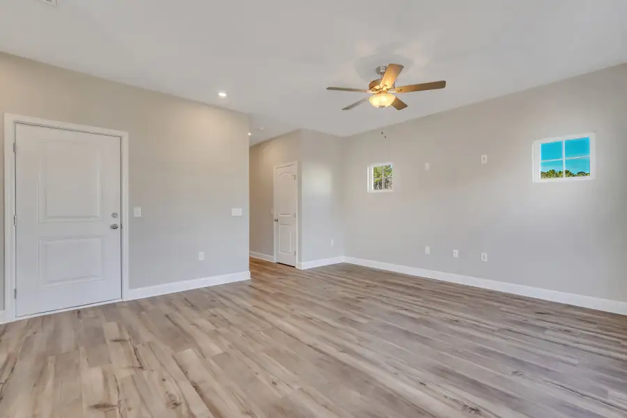 Rose Atoll - Great Room  | Ernest Homes