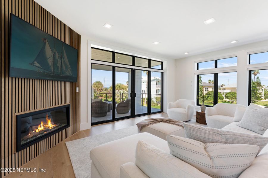 Image 56 of a home in .