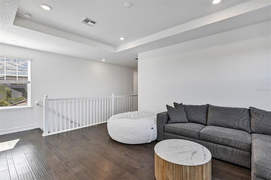 Furnished interior view inside a new home in SouthShore Yacht Club: Somerset Preserve, Ruskin (Image 19). Furnished interior view inside a new home in SouthShore Yacht Club: Somerset Preserve, Ruskin (Image 19).