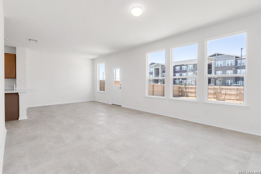 Spacious, unfurnished interior of a new home in Medina Crossing, Von Ormy (Image 12). Spacious, unfurnished interior of a new home in Medina Crossing, Von Ormy (Image 12).