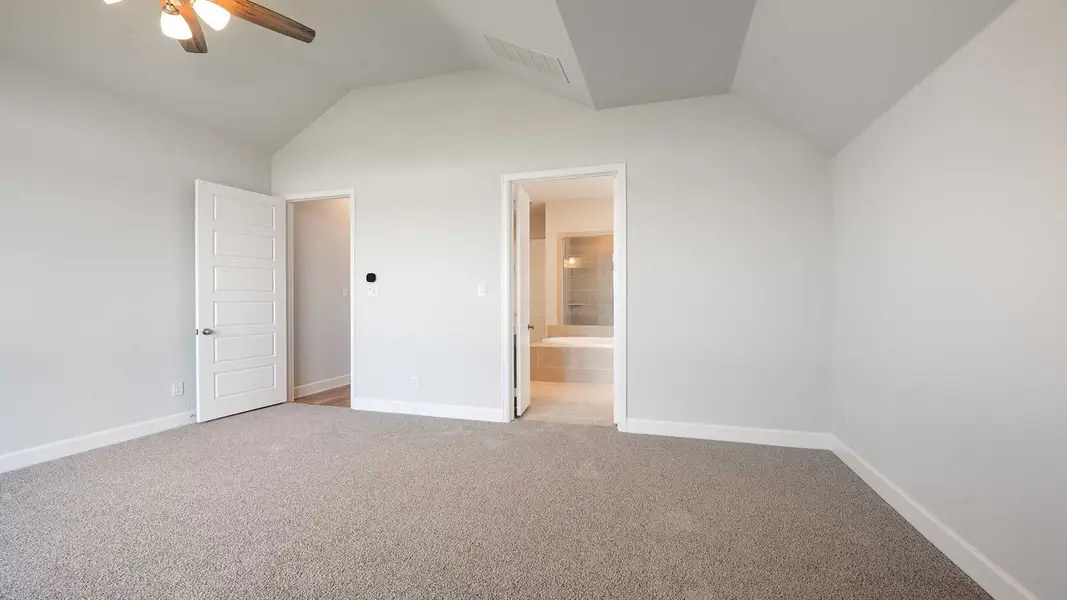 Spacious, unfurnished interior of a new home in North Sky 55', Celina (Image 18). Spacious, unfurnished interior of a new home in North Sky 55', Celina (Image 18).