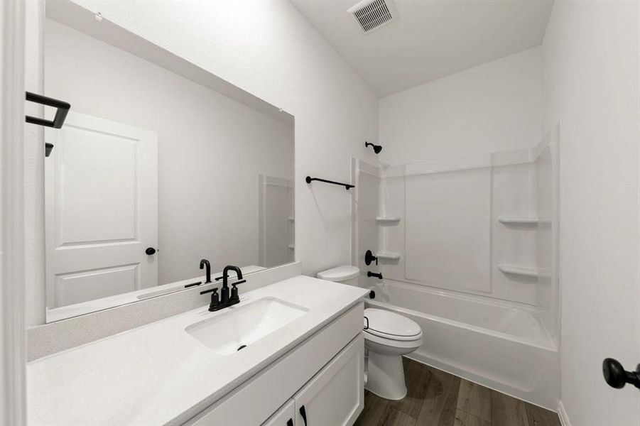 Furnished interior view inside a new home in Devonshire 40s, Forney (Image 8).