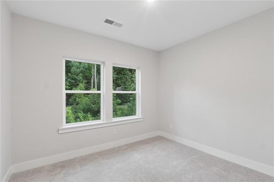 Spacious, unfurnished interior of a new home in Settingdown Farms, Cumming (Image 10).