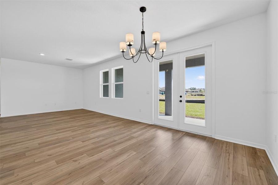 Spacious, unfurnished interior of a new home in Tyson Reserve, St. Cloud (Image 19).