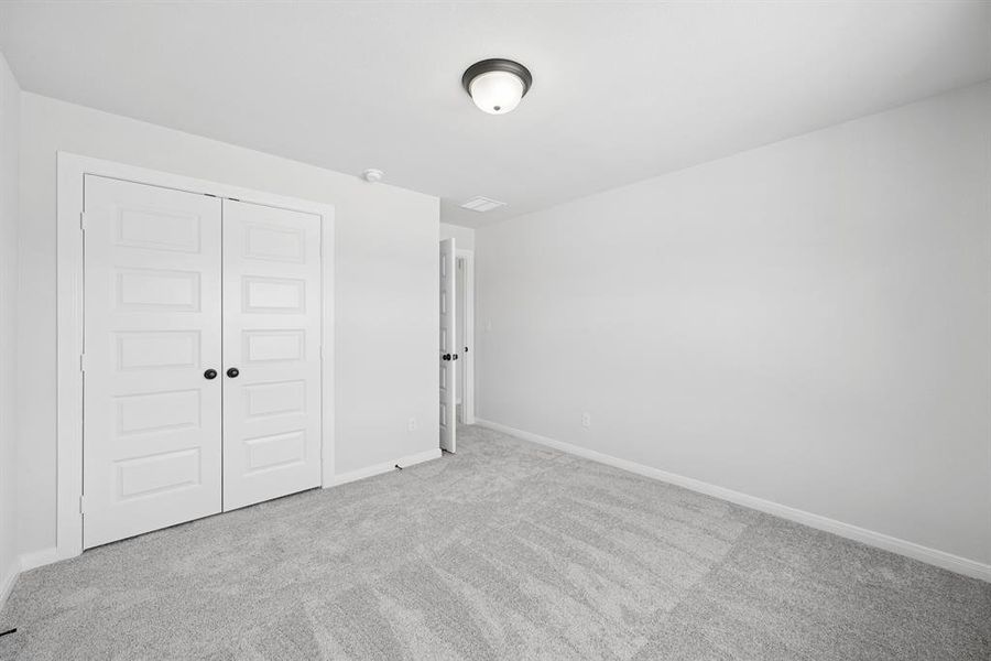 Spacious, unfurnished interior of a new home in Solterra - Garden Series, Mesquite (Image 21). Spacious, unfurnished interior of a new home in Solterra - Garden Series, Mesquite (Image 21).