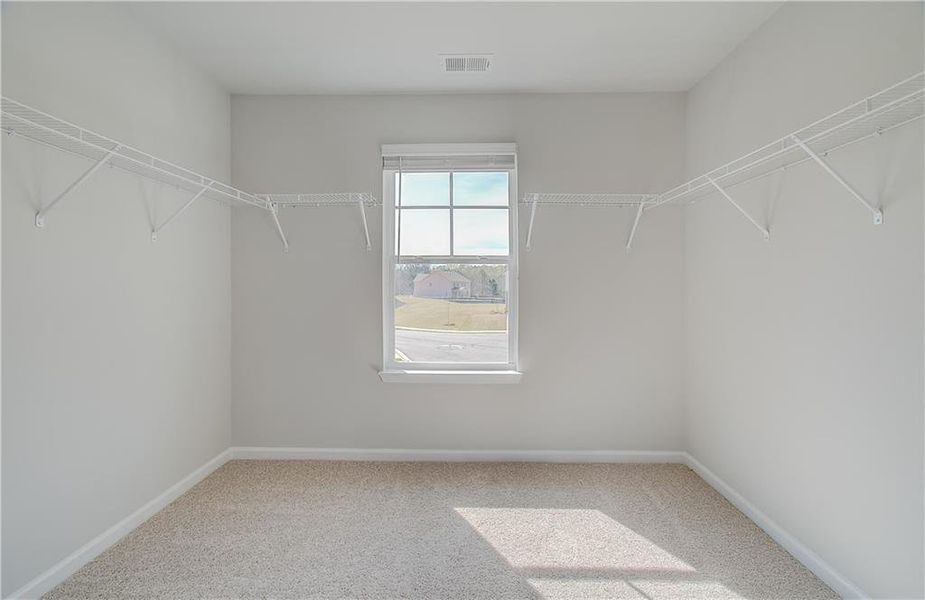 Image 28 of a home in Copperfield.