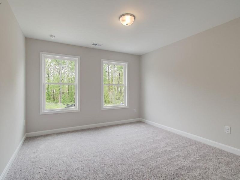 Spacious, unfurnished interior of a new home in Cherokee Township, Acworth (Image 25). Spacious, unfurnished interior of a new home in Cherokee Township, Acworth (Image 25).