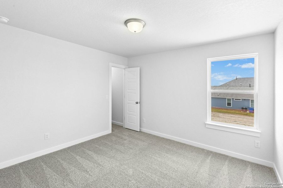 Spacious, unfurnished interior of a new home in Willowbrook, New Braunfels (Image 18).
