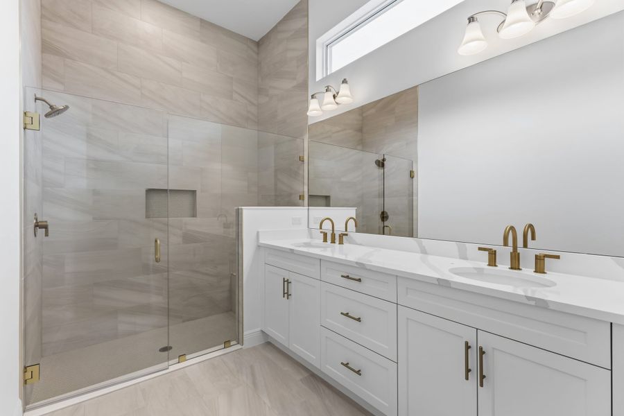 Owner's Bath Owner's Bath