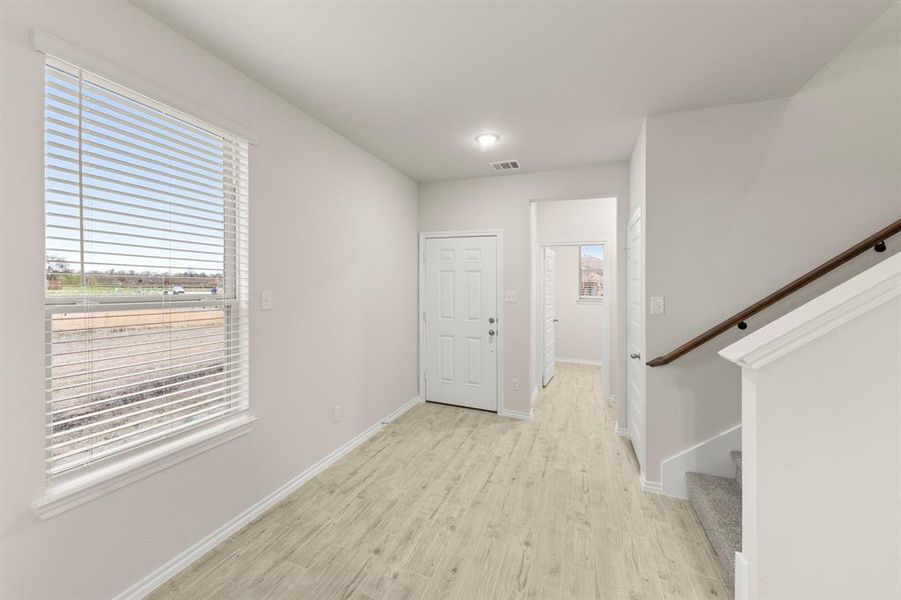 03. 114 Van Horn - Entry 03. 114 Van Horn - Entry