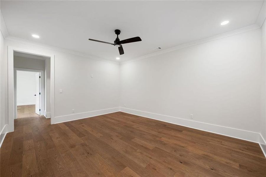 Spacious, unfurnished interior of a new home in , Atlanta (Image 48).