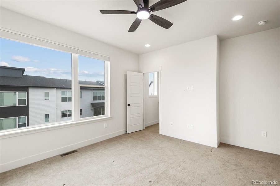 Spacious, unfurnished interior of a new home in , Broomfield (Image 15).