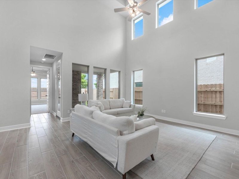 Representative image. Features, specifications, selections and colors may vary.