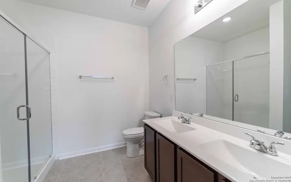 Furnished interior view inside a new home in Cloud Country, New Braunfels (Image 4). Furnished interior view inside a new home in Cloud Country, New Braunfels (Image 4).