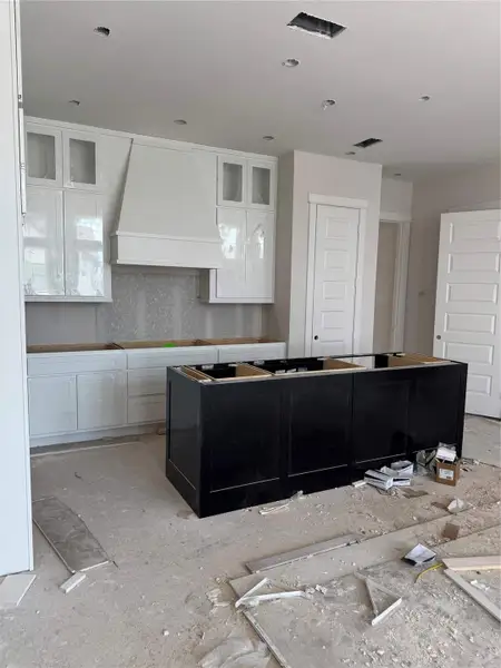 Furnished interior view inside a new home in Retreat at Oak Park, Houston (Image 9). Furnished interior view inside a new home in Retreat at Oak Park, Houston (Image 9).