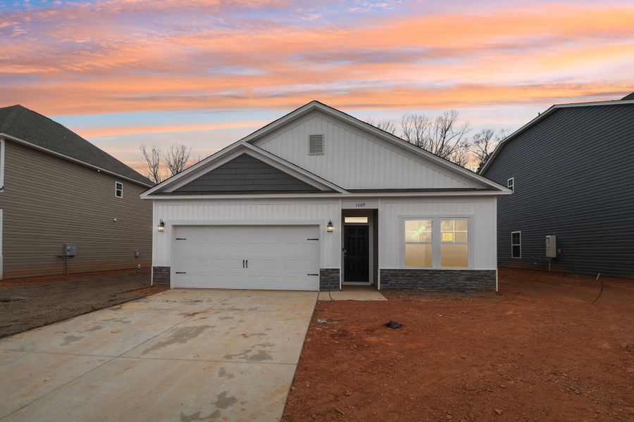 Representative exterior photo of a completed home built from the Darcy II by Great Southern Homes in Shady Grove, Conway, SC (Image 33).