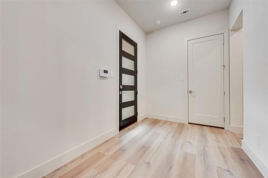 Spacious, unfurnished interior of a new home in , Lake Dallas (Image 13). Spacious, unfurnished interior of a new home in , Lake Dallas (Image 13).