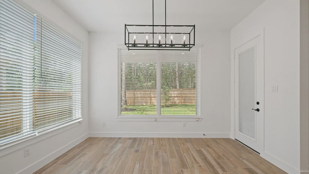 Representative unfurnished interior of a home built from the Waterloo by Chesmar Homes in Attwater 65's, Waller (Image 28).