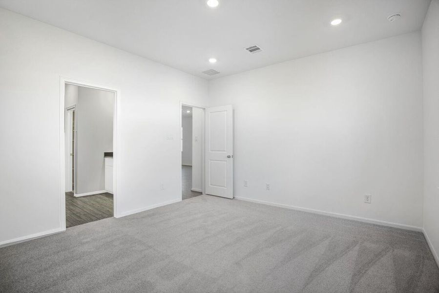 18018 Lasso Mills ~ Ready Now