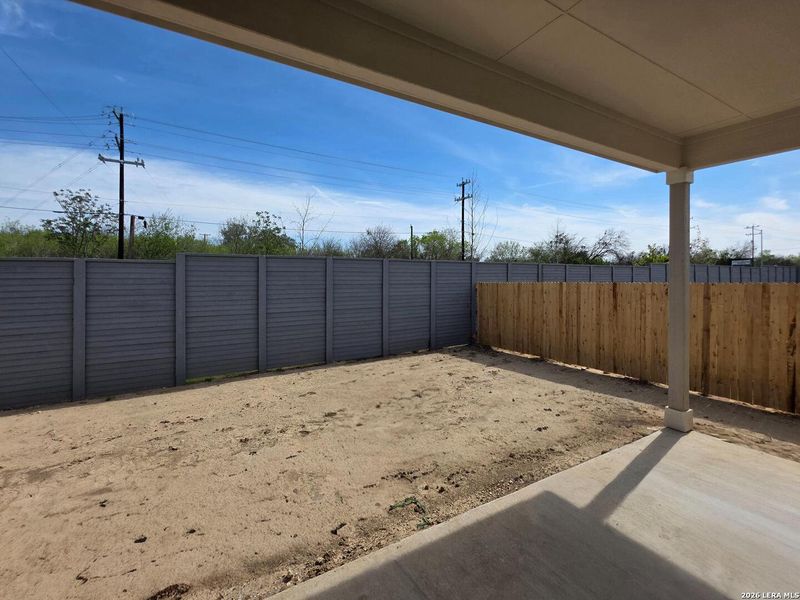 Exterior details and patio area of a home in Saddlebrook Ranch, Schertz (Image 3).