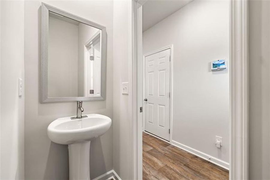 Furnished interior view inside a new home in Carolina, Palmetto (Image 9).