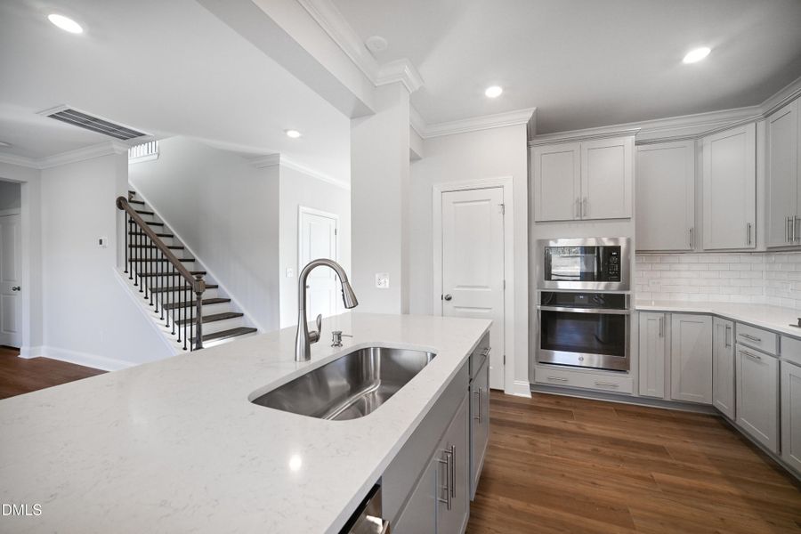 SUN_Everlee_Pic_LandrumIII_Kitchen_1of8