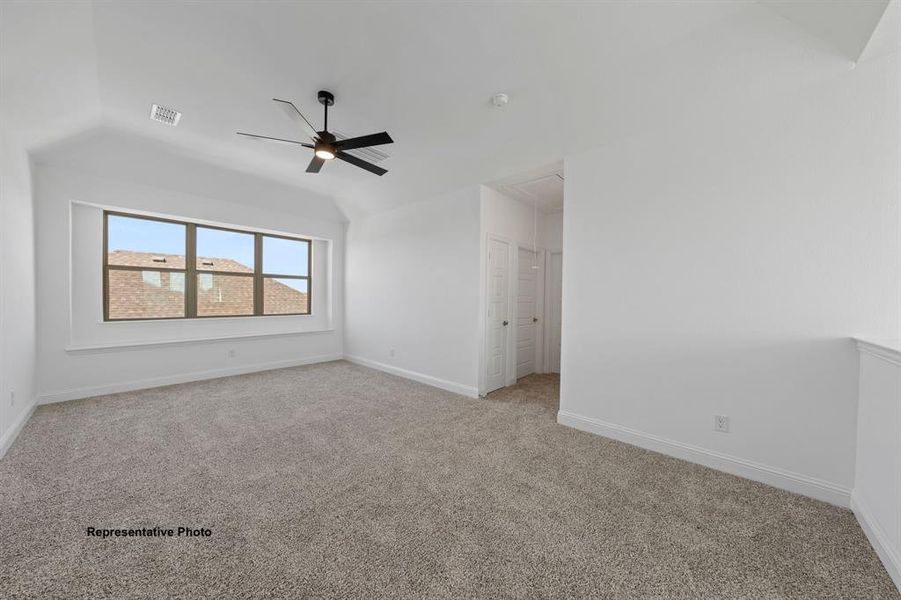 Spacious, unfurnished interior of a new home in , Boyd (Image 9).