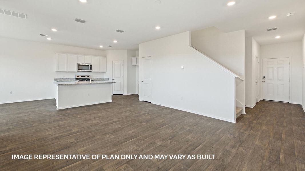 Spacious, unfurnished interior of a new home in Palomino, Manor (Image 17).