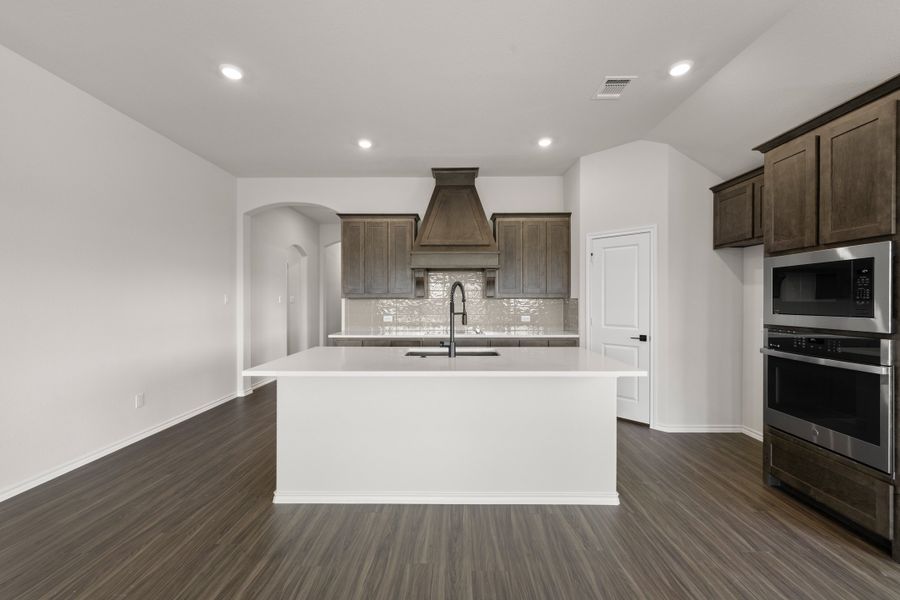 Furnished interior view inside a new home in Waterford Park, Weatherford (Image 6). Furnished interior view inside a new home in Waterford Park, Weatherford (Image 6).