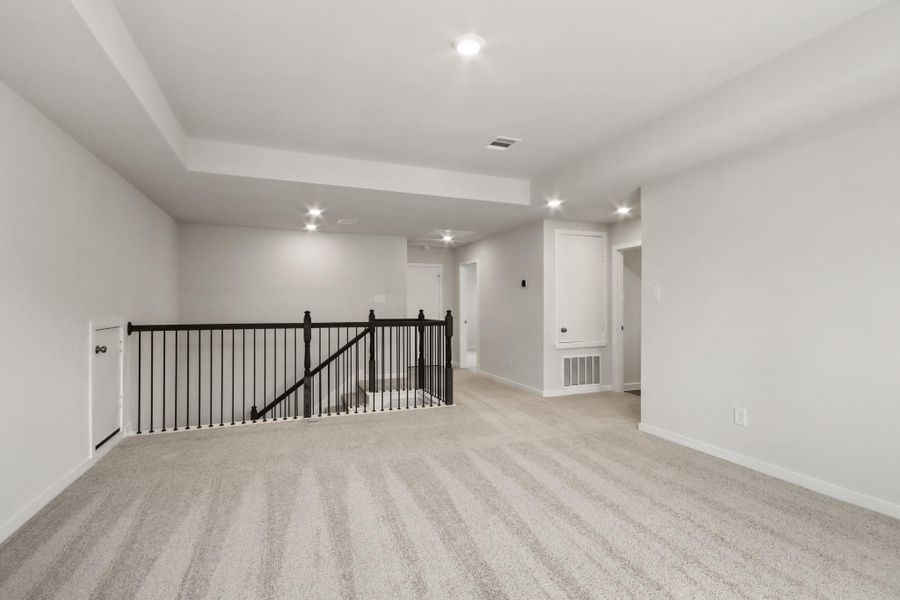 Spacious, unfurnished interior of a new home in The Woodlands Hills, Willis (Image 16). Spacious, unfurnished interior of a new home in The Woodlands Hills, Willis (Image 16).