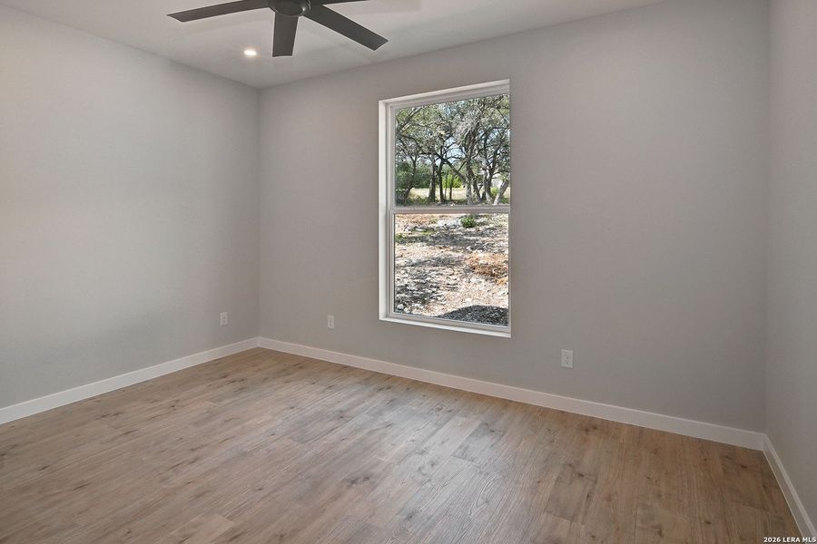 Spacious, unfurnished interior of a new home in , Fischer (Image 23).
