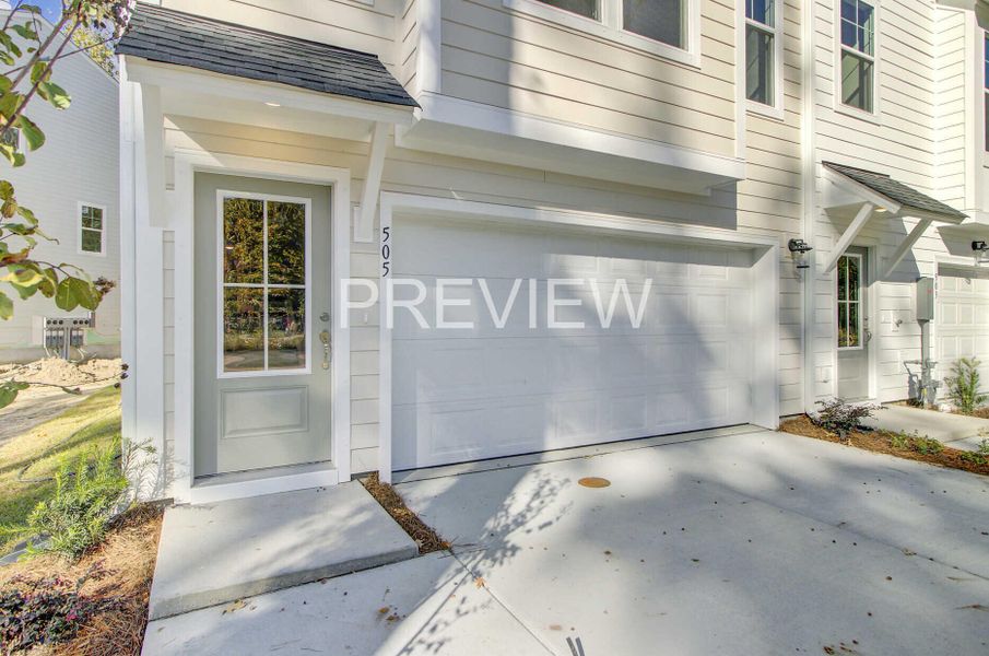 Exterior details and patio area of a home in , Johns Island (Image 3).