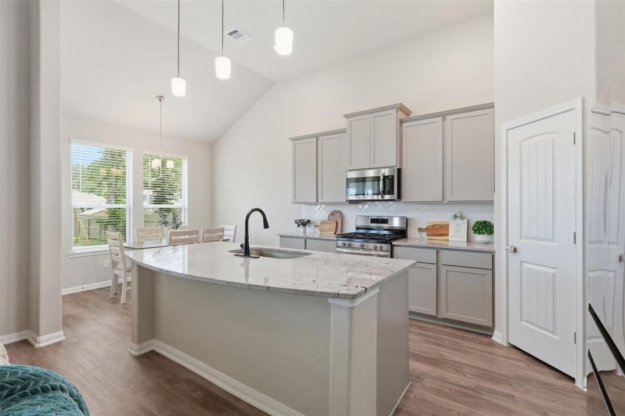 Furnished interior view inside a new home in Deer Trail Estates, Conroe (Image 19).