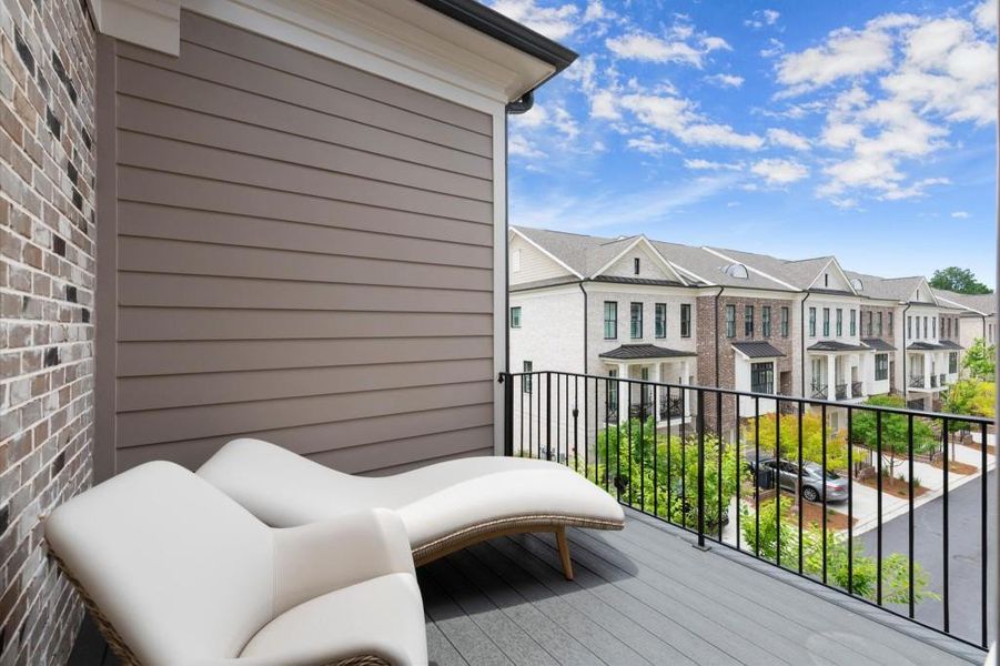 Exterior details and patio area of a home in , Alpharetta (Image 4).