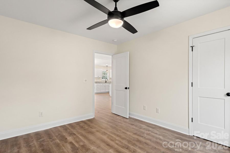 Spacious, unfurnished interior of a new home in , Rock Hill (Image 13).