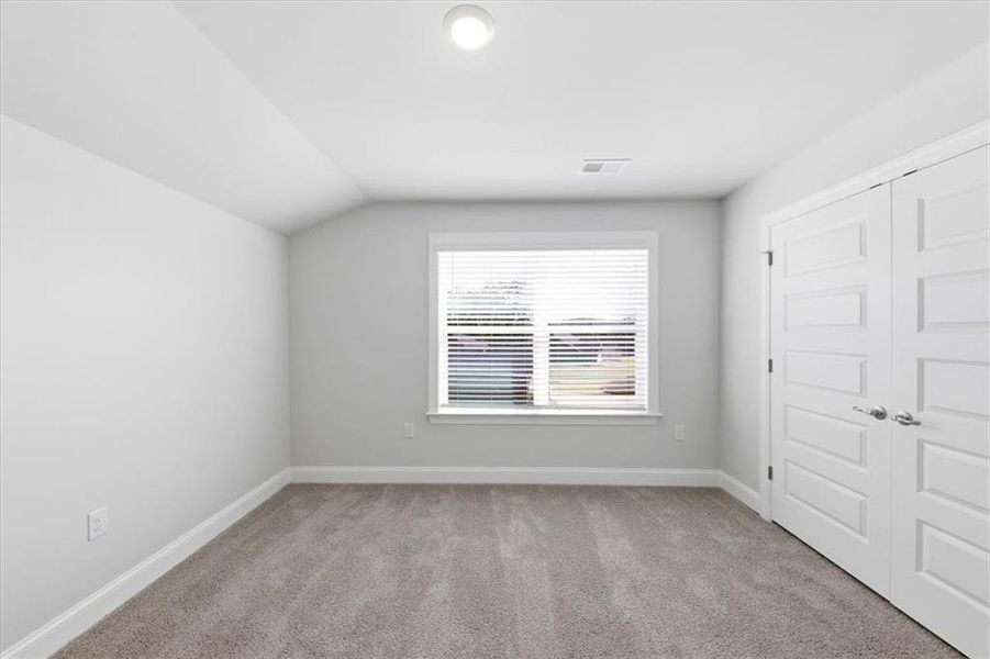 Spacious, unfurnished interior of a new home in Tuscany Hills, Douglasville (Image 30). Spacious, unfurnished interior of a new home in Tuscany Hills, Douglasville (Image 30).