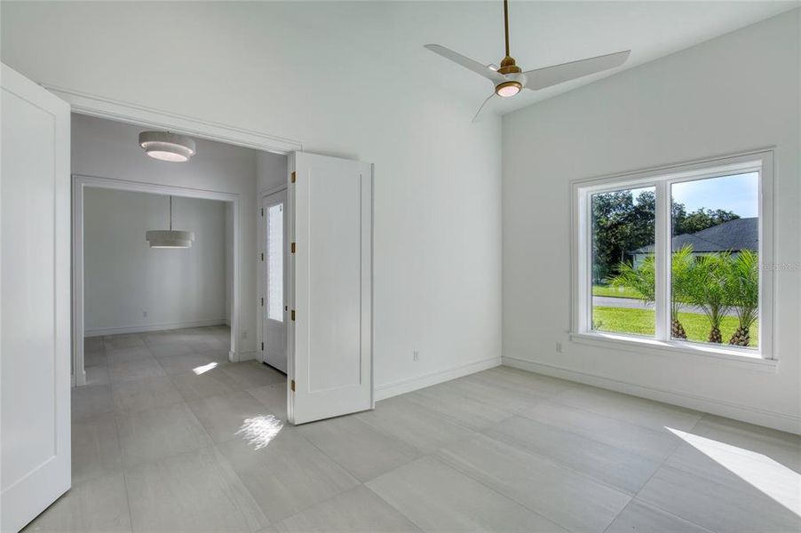 Spacious, unfurnished interior of a new home in , Ormond Beach (Image 20).