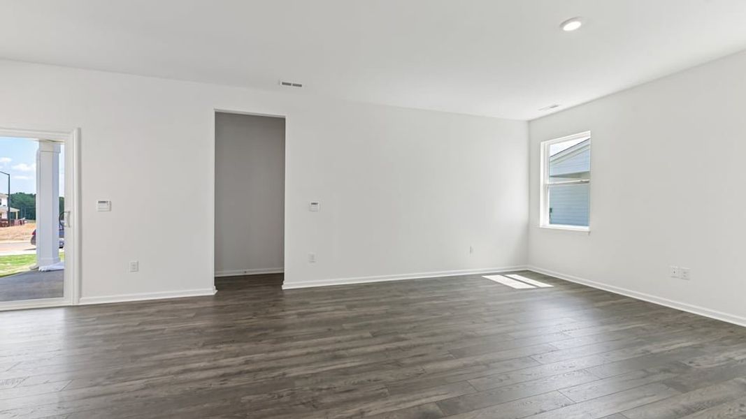 Representative unfurnished interior of a home built from the Calhoun by D.R. Horton in Collins Ridge, Hillsborough (Image 15).