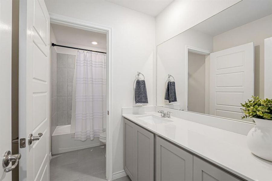 Furnished interior view inside a new home in , Aubrey (Image 17).