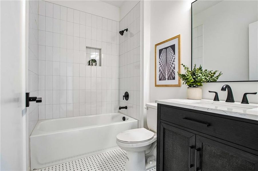 Furnished interior view inside a new home in , Atlanta (Image 17).