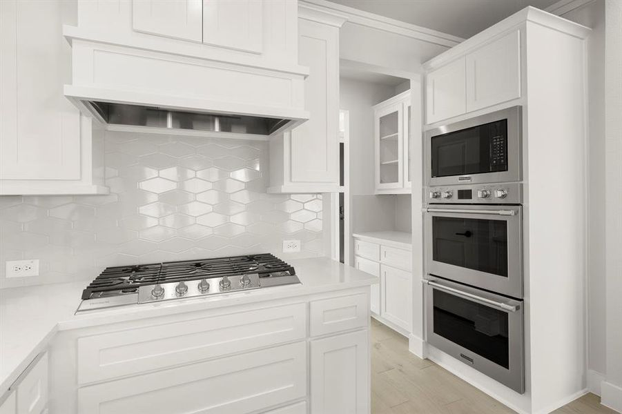 12. 2716 Warm Springs - Kitchen (4)